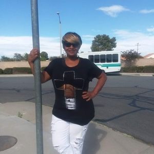 Meet your Posher, Lillian